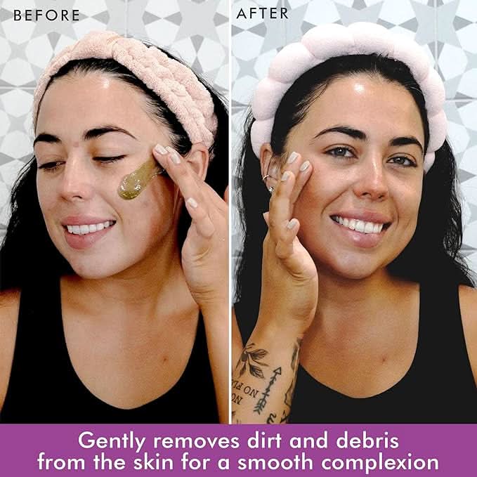 Gently removes dirt and debris from the skin for a smooth complexion