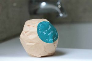 Organic Bath Bombs That Are More Tempting Than a Cinnabon