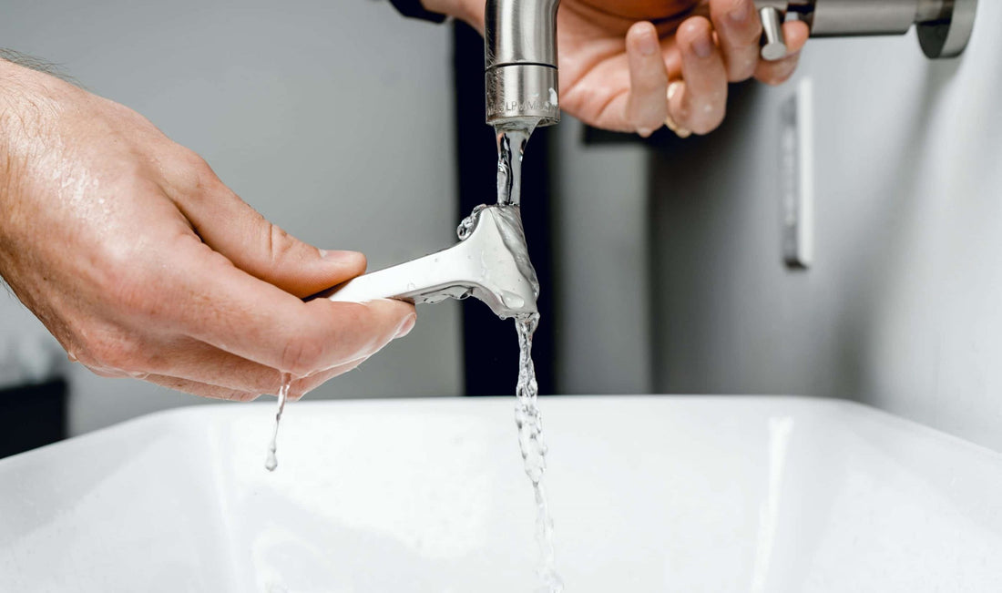 Why Aftershave is Bad for You (+ A Natural Alternative)