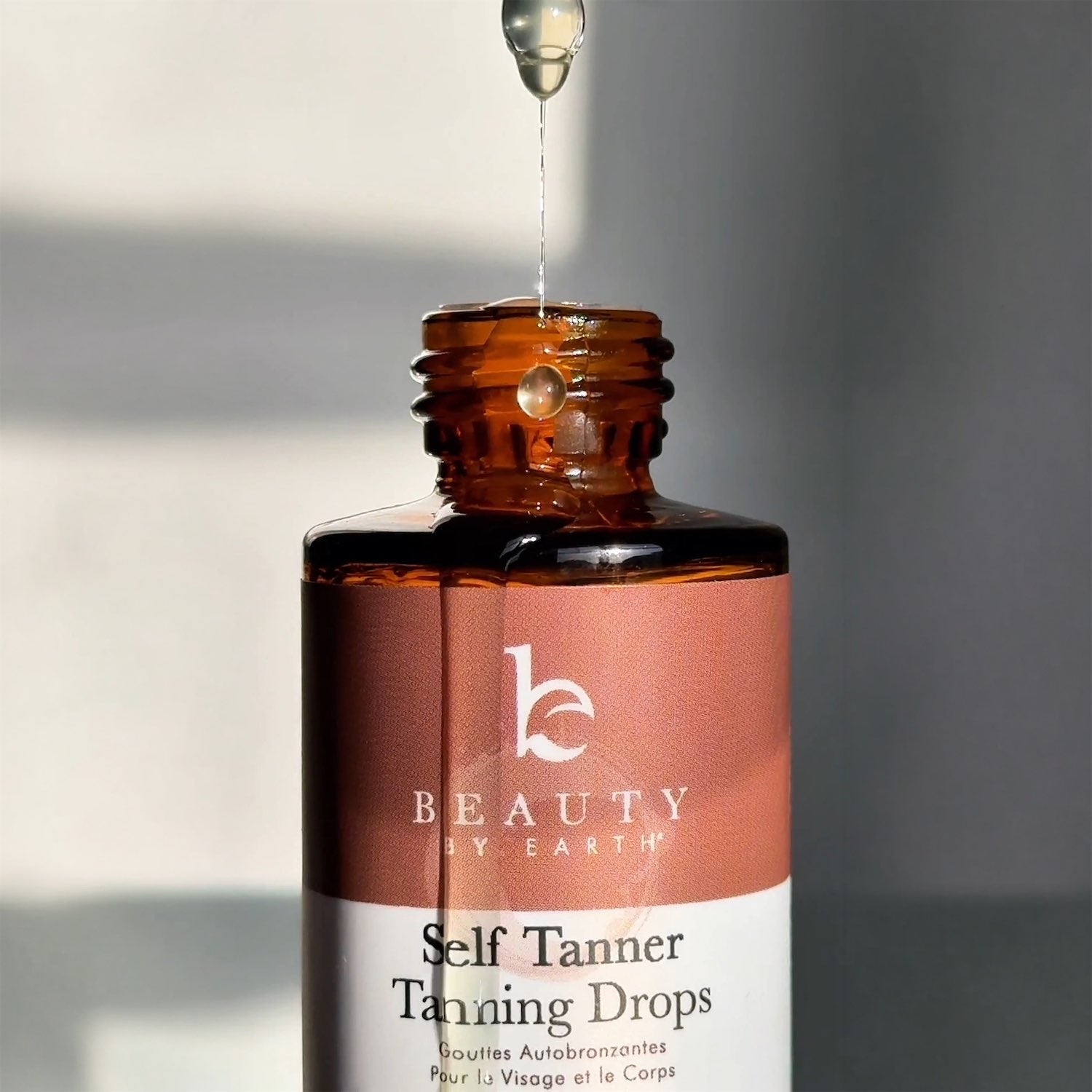 Self Tanner Drops - Customizable Face Tanner – Beauty by Earth