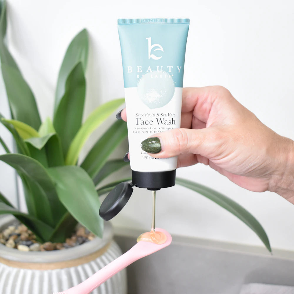 Mask Applicator & Face Brush